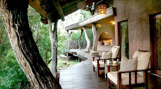 Impodimo Game Lodge - Madikwe Game Reserve - Wooden Deck