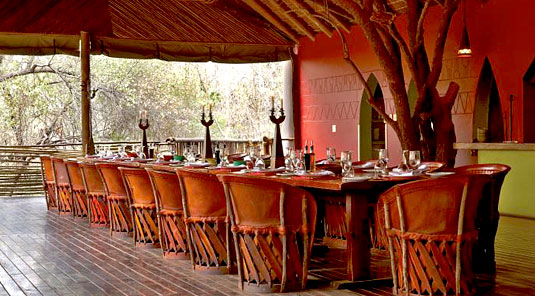 Jaci's Tree Lodge - Madikwe Game Reserve - Dining Room Table