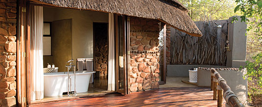 Madikwe Hills Private Game Lodge - Madikwe Game Reserve - Luxurious suites with bathrooms