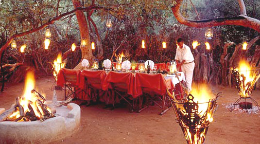 Makanyane Safari Lodge - Madikwe Game Reserve - Boma Dining