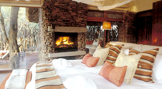 Makanyane Safari Lodge - Madikwe Game Reserve - Luxurious Suites