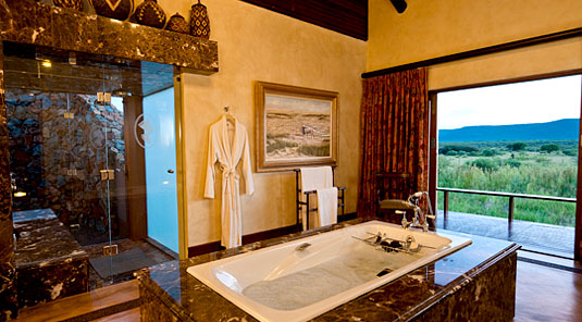 Mateya Safari Lodge - Madikwe Game Reserve - Mateya Safari Bathroom